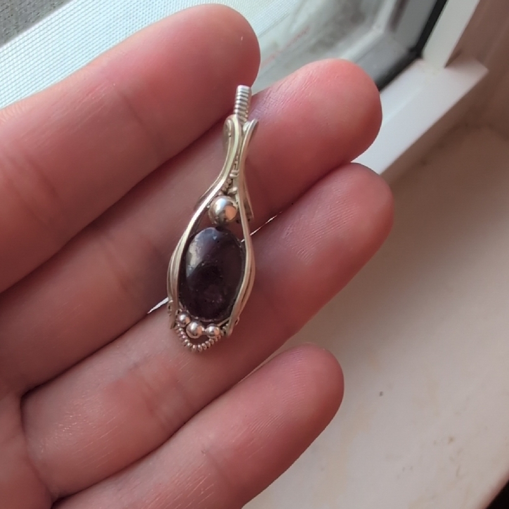 Star Ruby Pendant - Picture 3 of 5